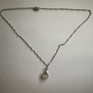 Elegant Silver Necklace